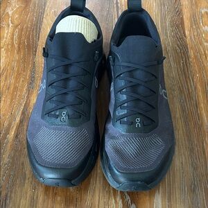 On Running Men's CloudTilt sz 11